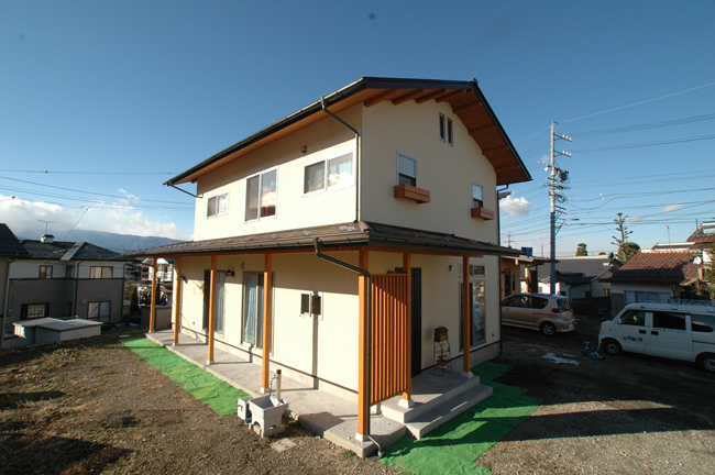 深い下屋のある家 長野県松本市工務店 木族の家