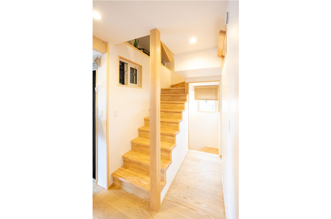 202109-O-Loft_stairs12