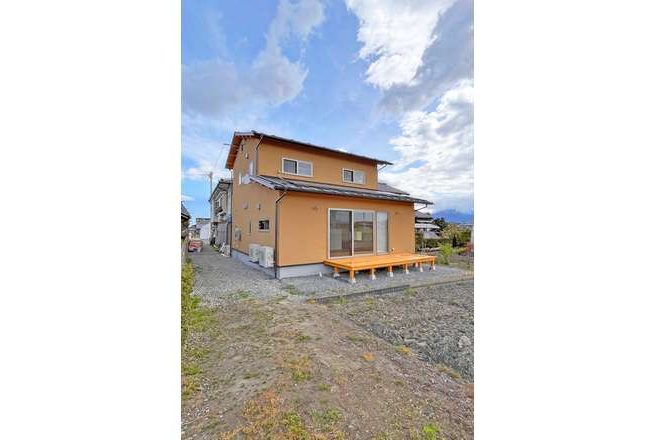 2026_f_2_curb-appeal_IMG_8615_02_thumb