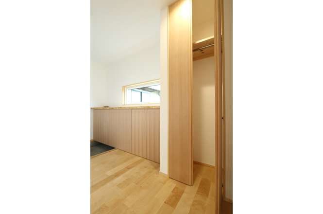 2026_f_5_entryway_IMG_2145_thumb